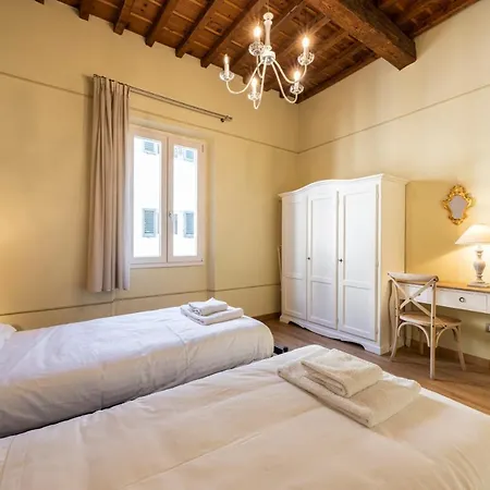 Apartment Botticelli By Mmega *