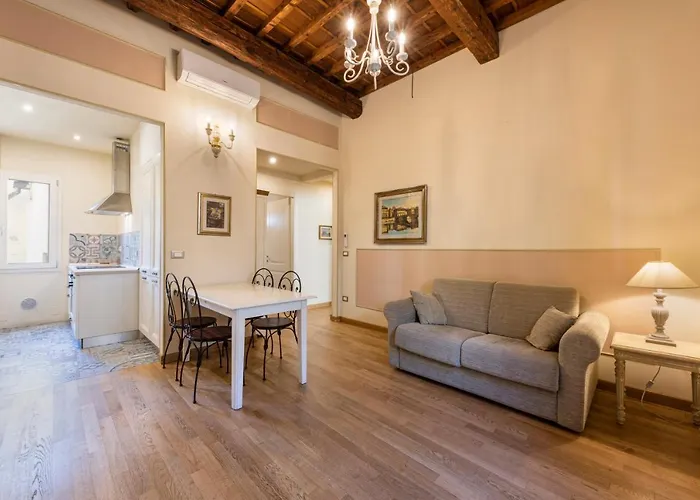 Διαμέρισμα Botticelli By Mmega