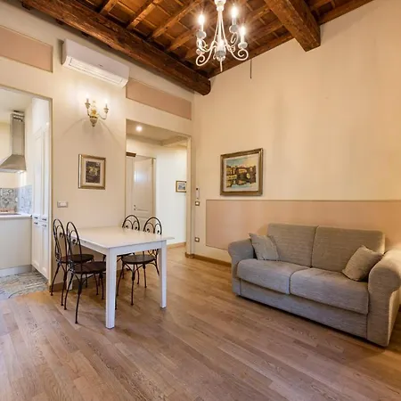 Apartament Botticelli By Mmega