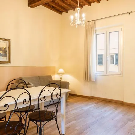 Apartman Botticelli By Mmega *