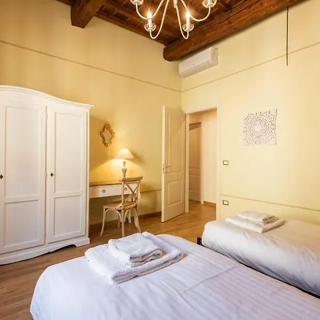 Apartman Botticelli By Mmega *